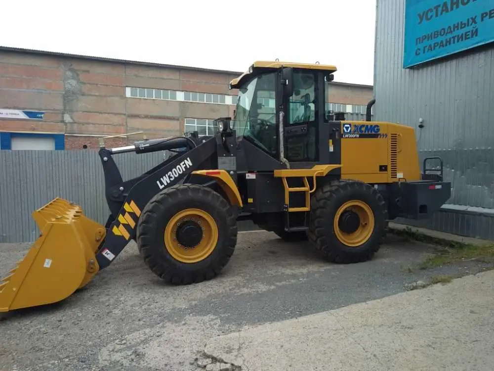 Аренда фронтального погрузчика XCMG LW300F
