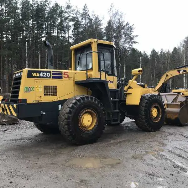 Аренда фронтального погрузчика Komatsu WA420