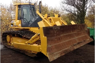 Аренда бульдозера Komatsu D65P-12 (болотоход)