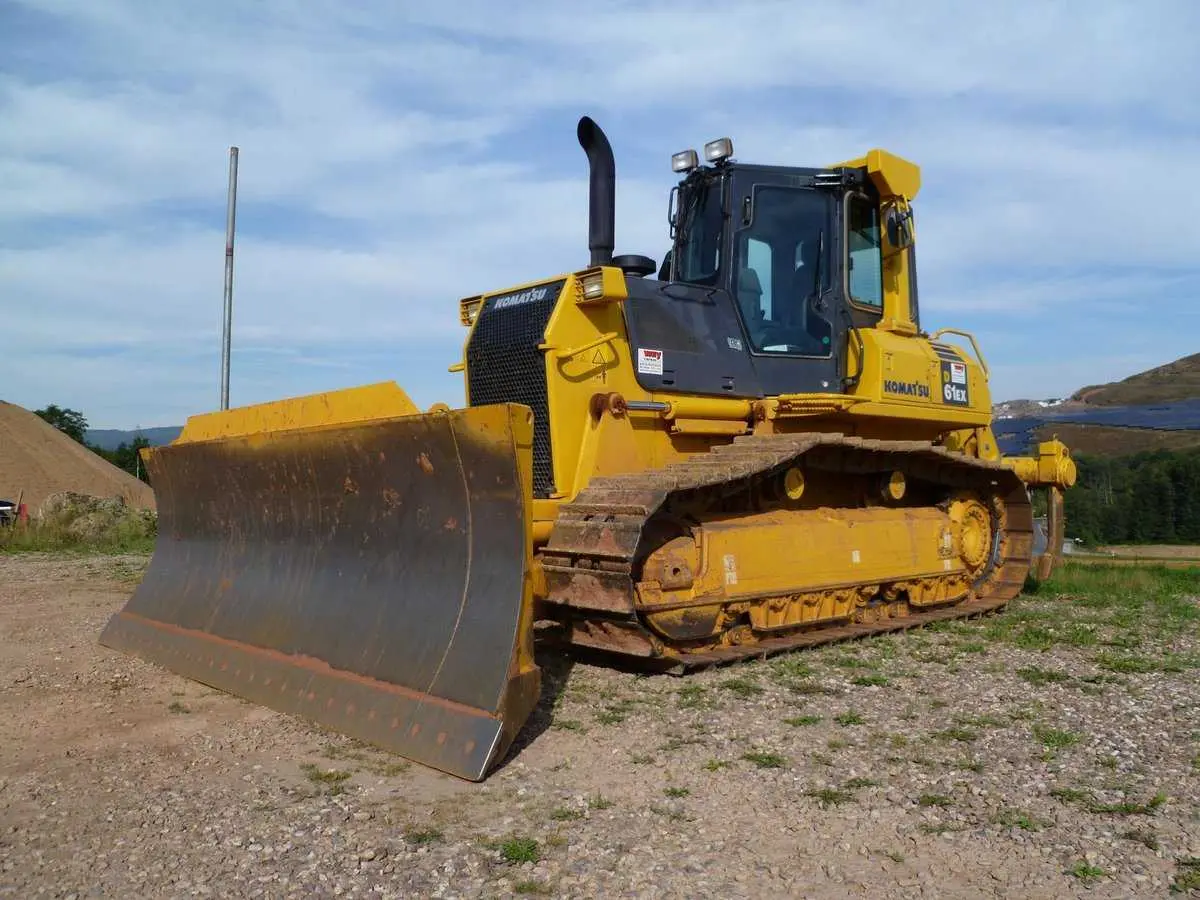 Аренда бульдозера Komatsu D61