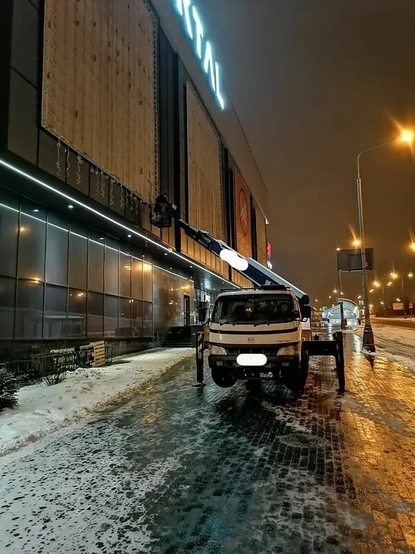 Аренда автовышки HINO 24м