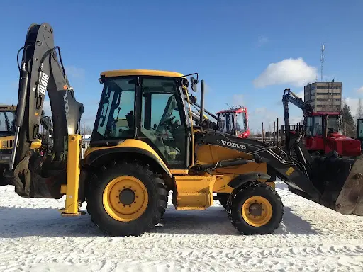 Аренда экскаватора-погрузчика Volvo BL61B