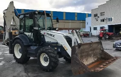 Аренда экскаватора-погрузчика Terex 860