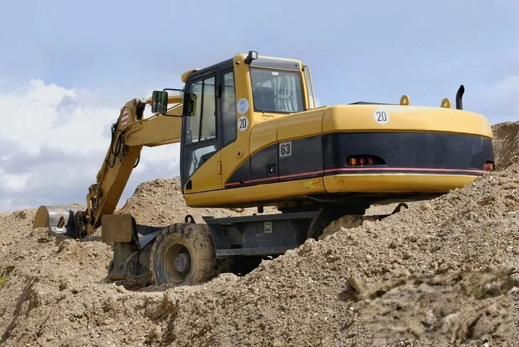 Аренда колесного экскаватора Caterpillar M322C